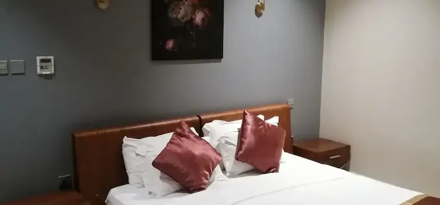 Rahhal Hotel Suites image